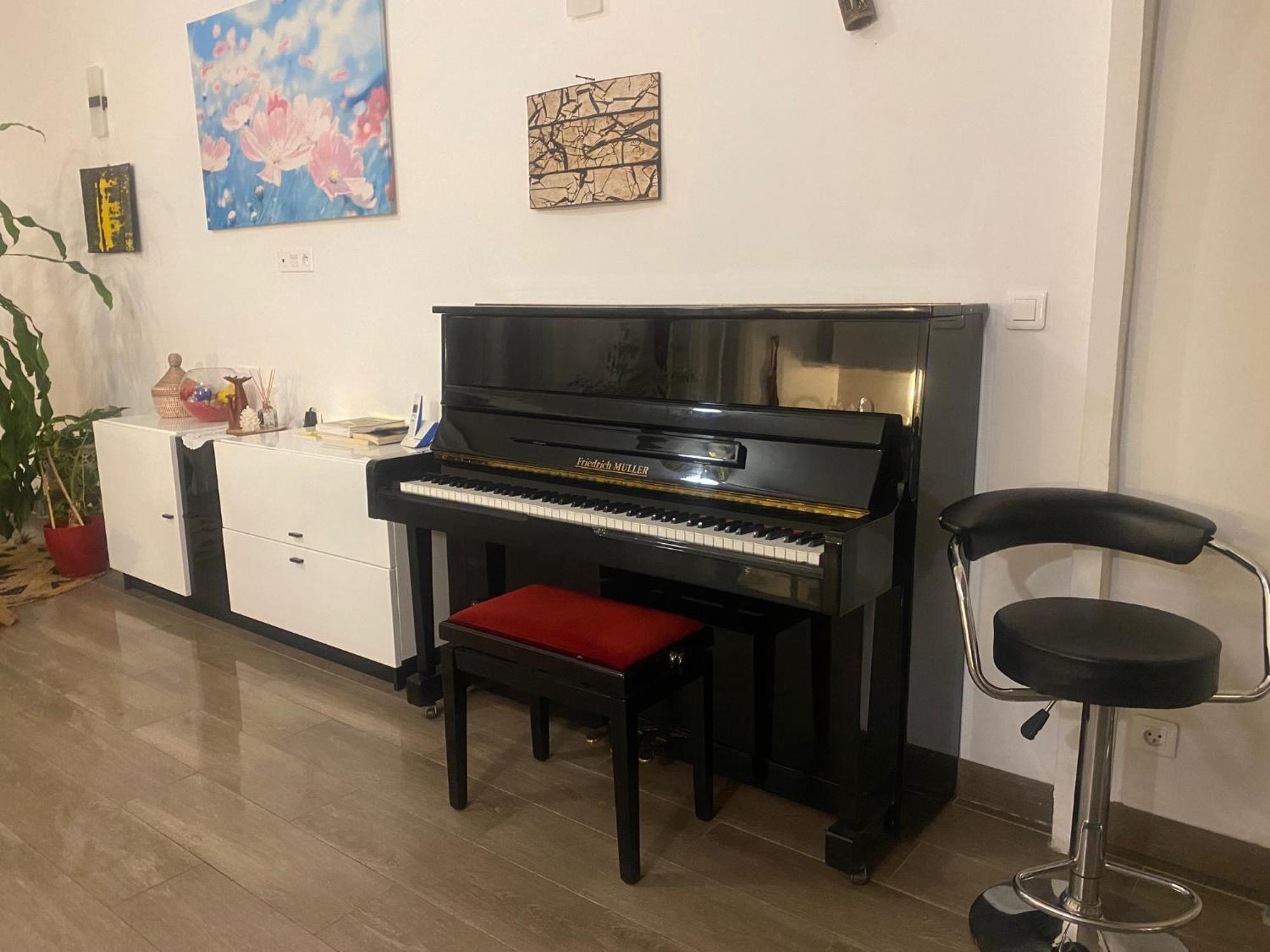 Location saisonnière d'un appartement à Sète Esterno foto